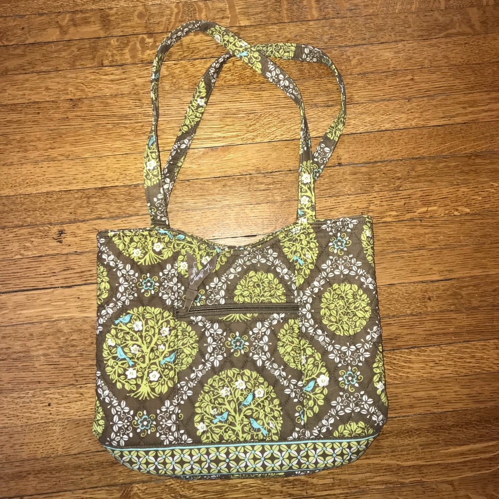 Vera Bradley Bucket Tote Sittin’ in a Tree